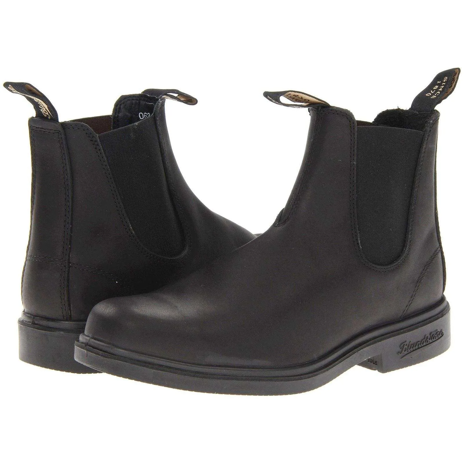 063 Water-Resistant Leather Unisex Chelsea Boots