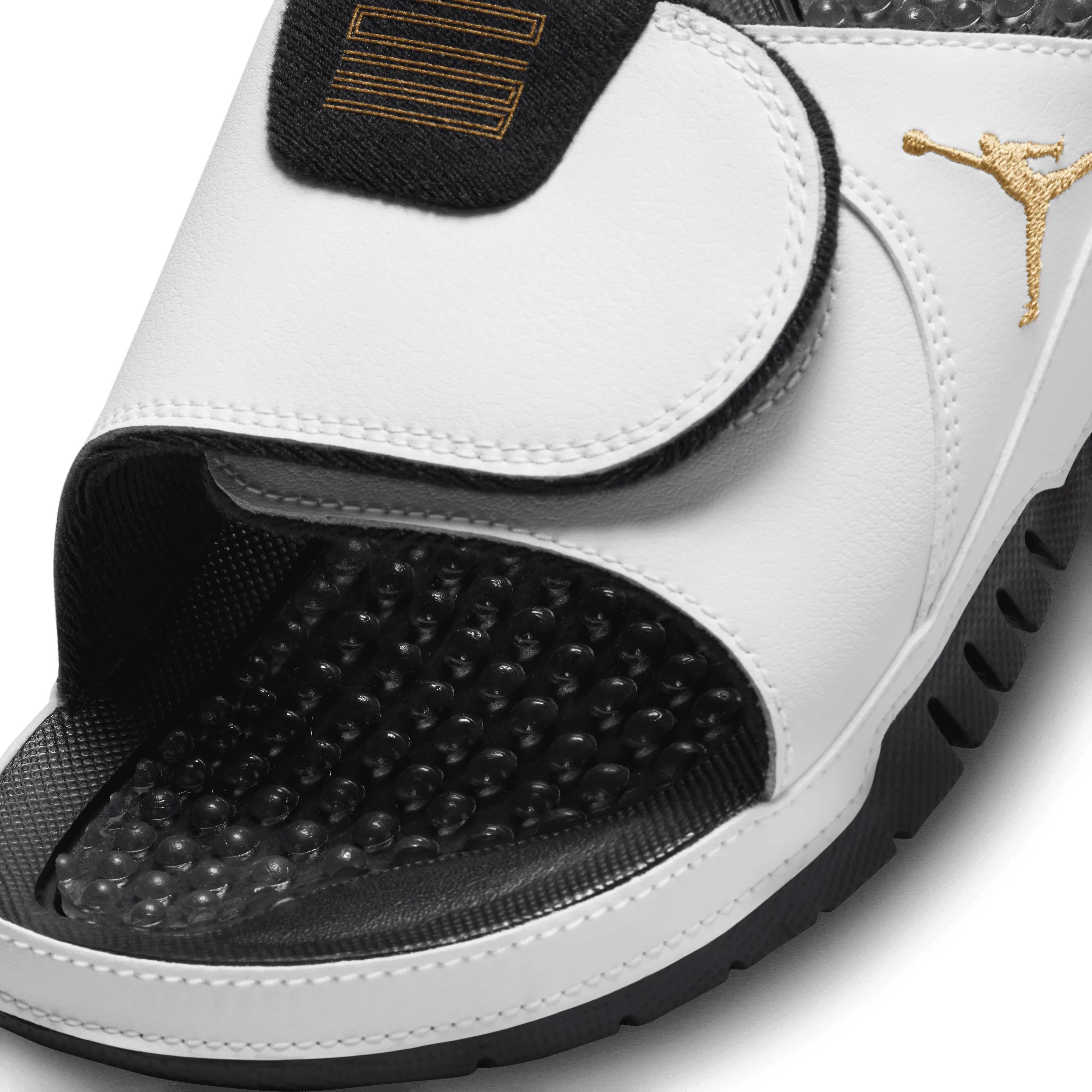 Jordan - Men - Hydro 11 - White/Metallic Gold/Black