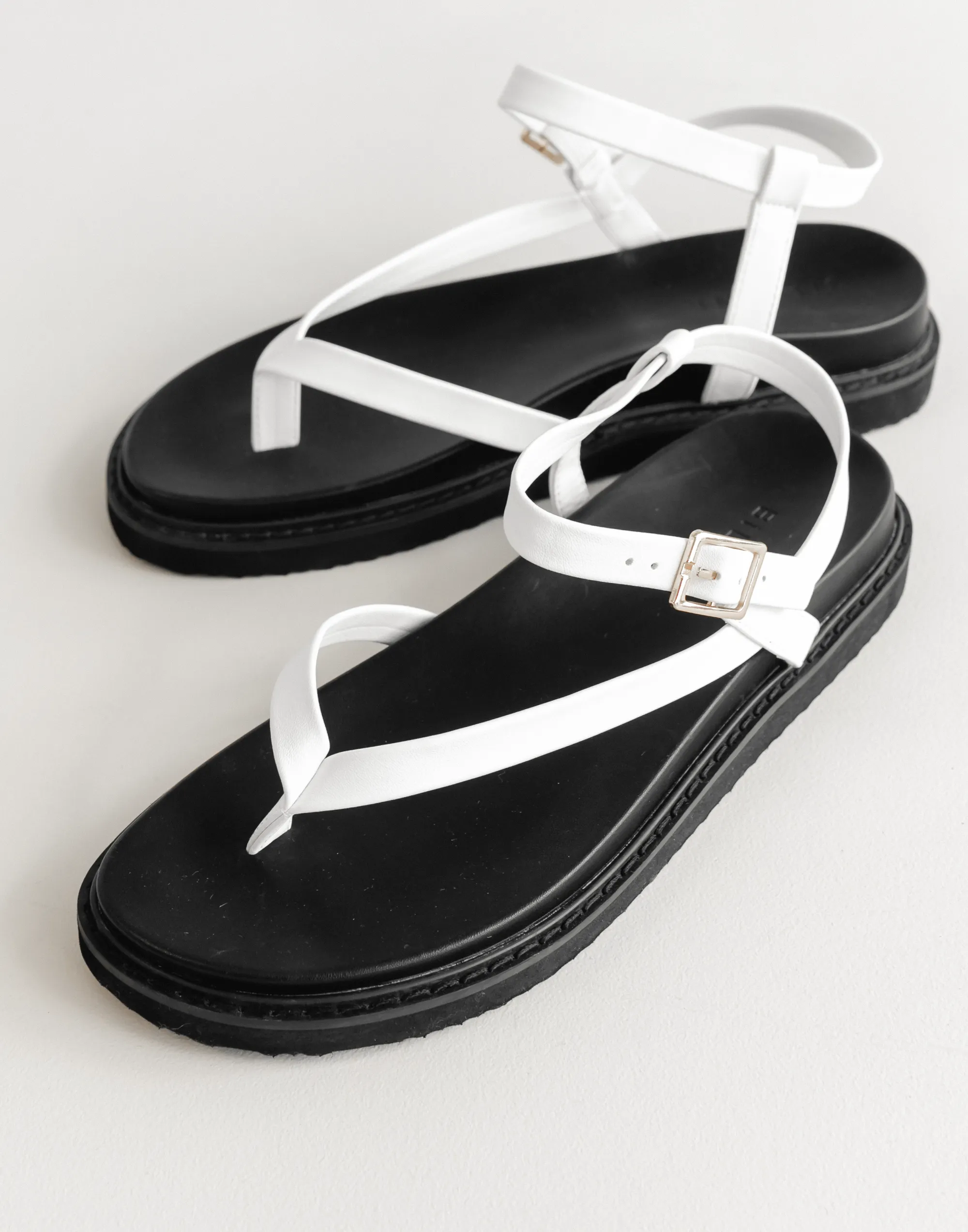 Zariah Sandals (White) - By Billini