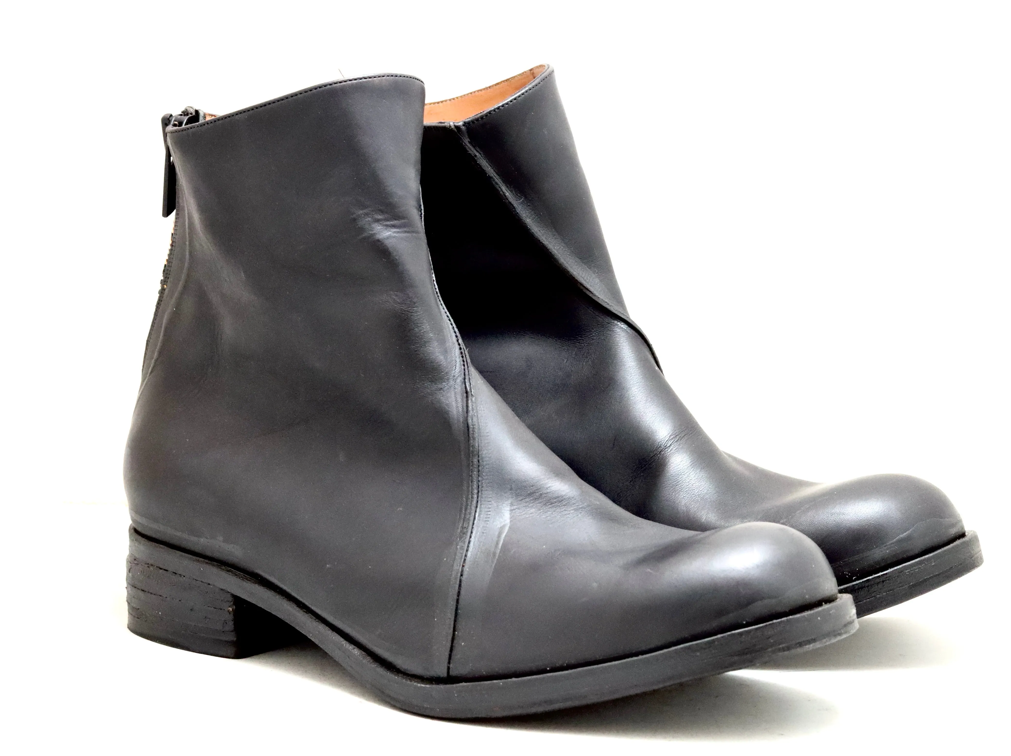 Zip Back Boot  | Black /bitumen | calf